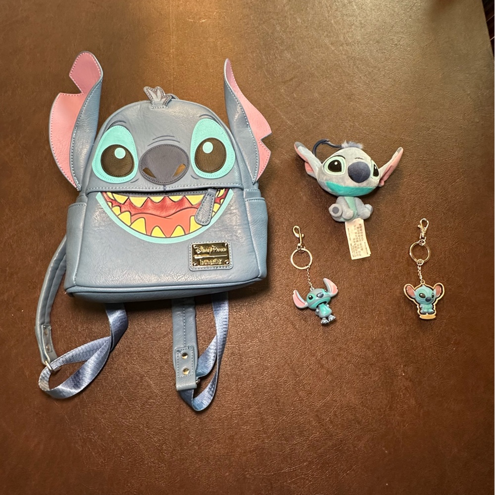 Loungefly Blue Stitch Backpack with Keychains/Bag Charms